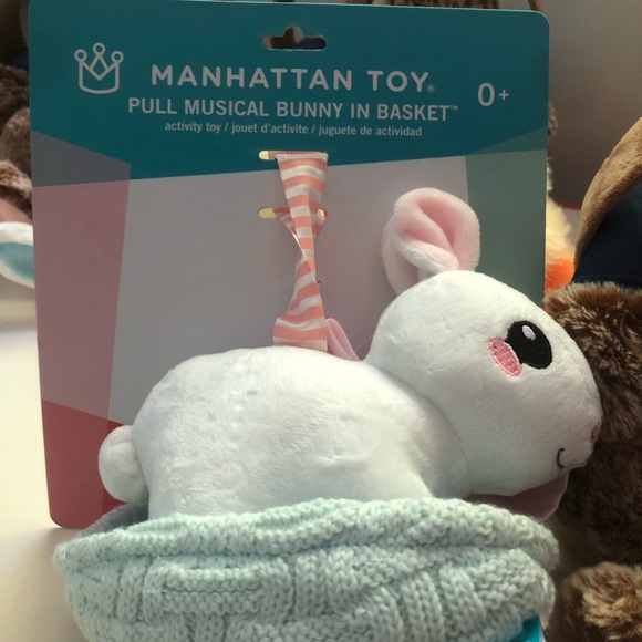 Peter Rabbit Easter Baskets - Picture 3 of 3